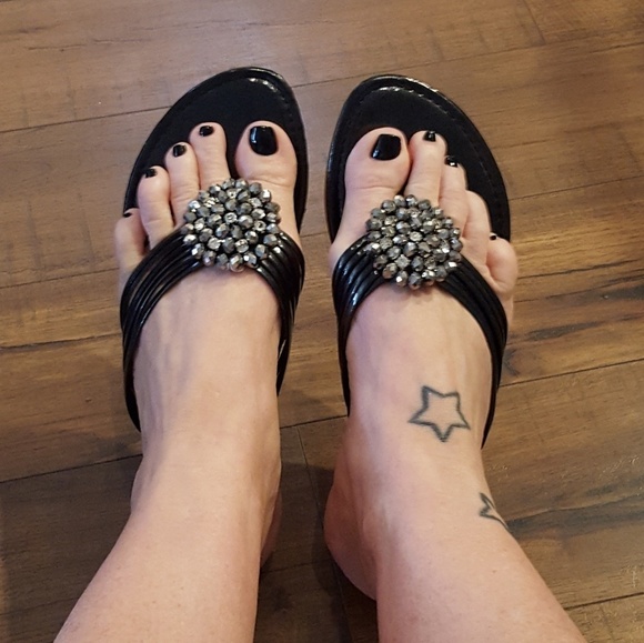 Black Patent Jewel Sandals - Picture 4 of 4